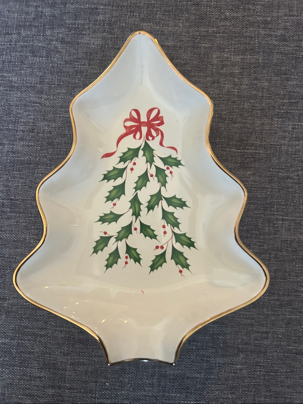 Lenox White Porcelain Tree-Shaped Holiday Dish with Green Holly and Red Bow